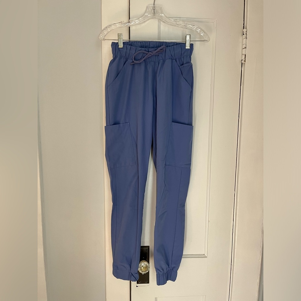 Jaanuu Scrub Pants